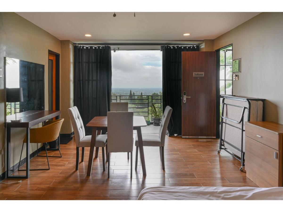 Capital O 890 Nami Hotel Tagaytay Tagaytay City Εξωτερικό φωτογραφία