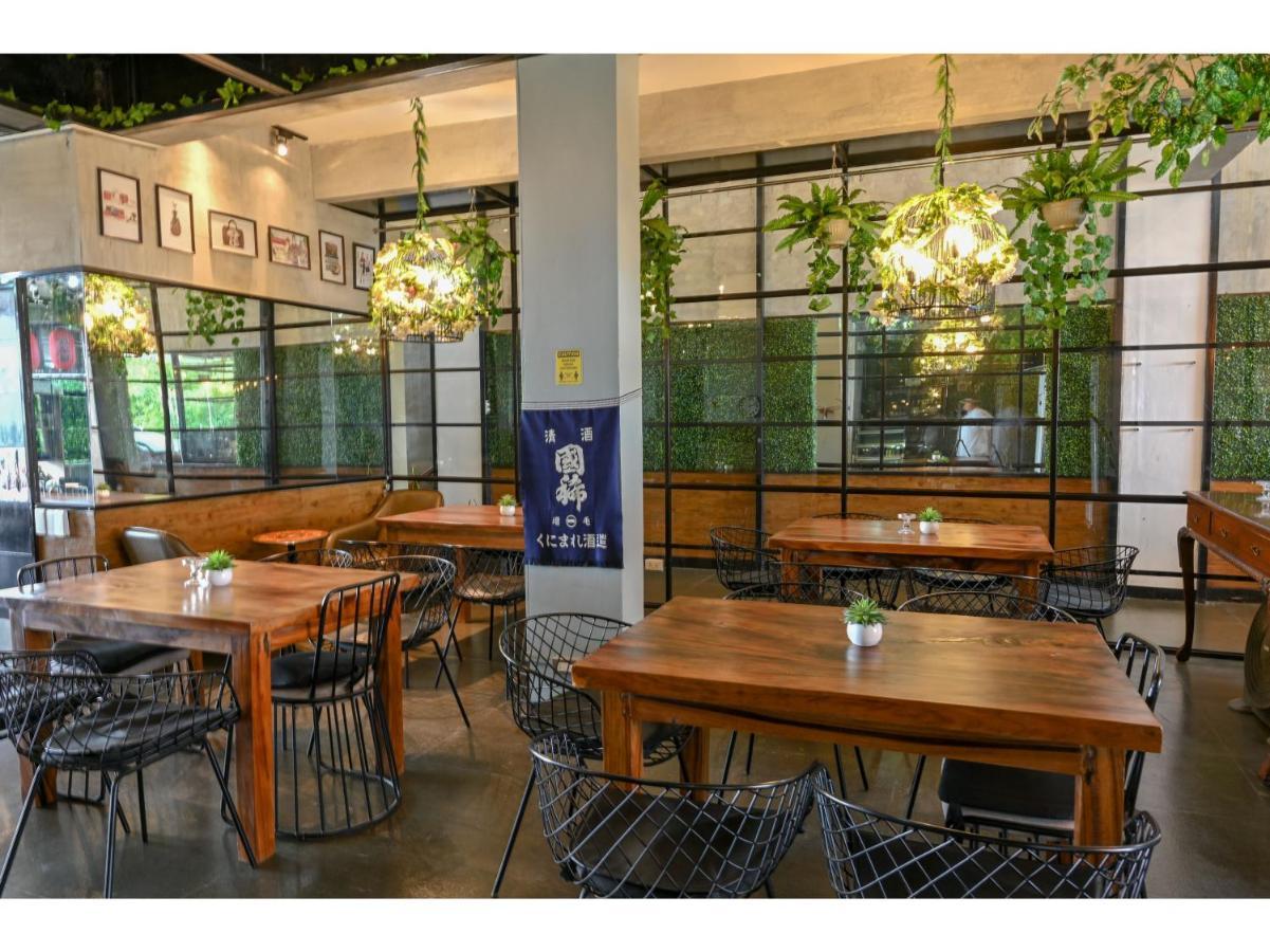 Capital O 890 Nami Hotel Tagaytay Tagaytay City Εξωτερικό φωτογραφία
